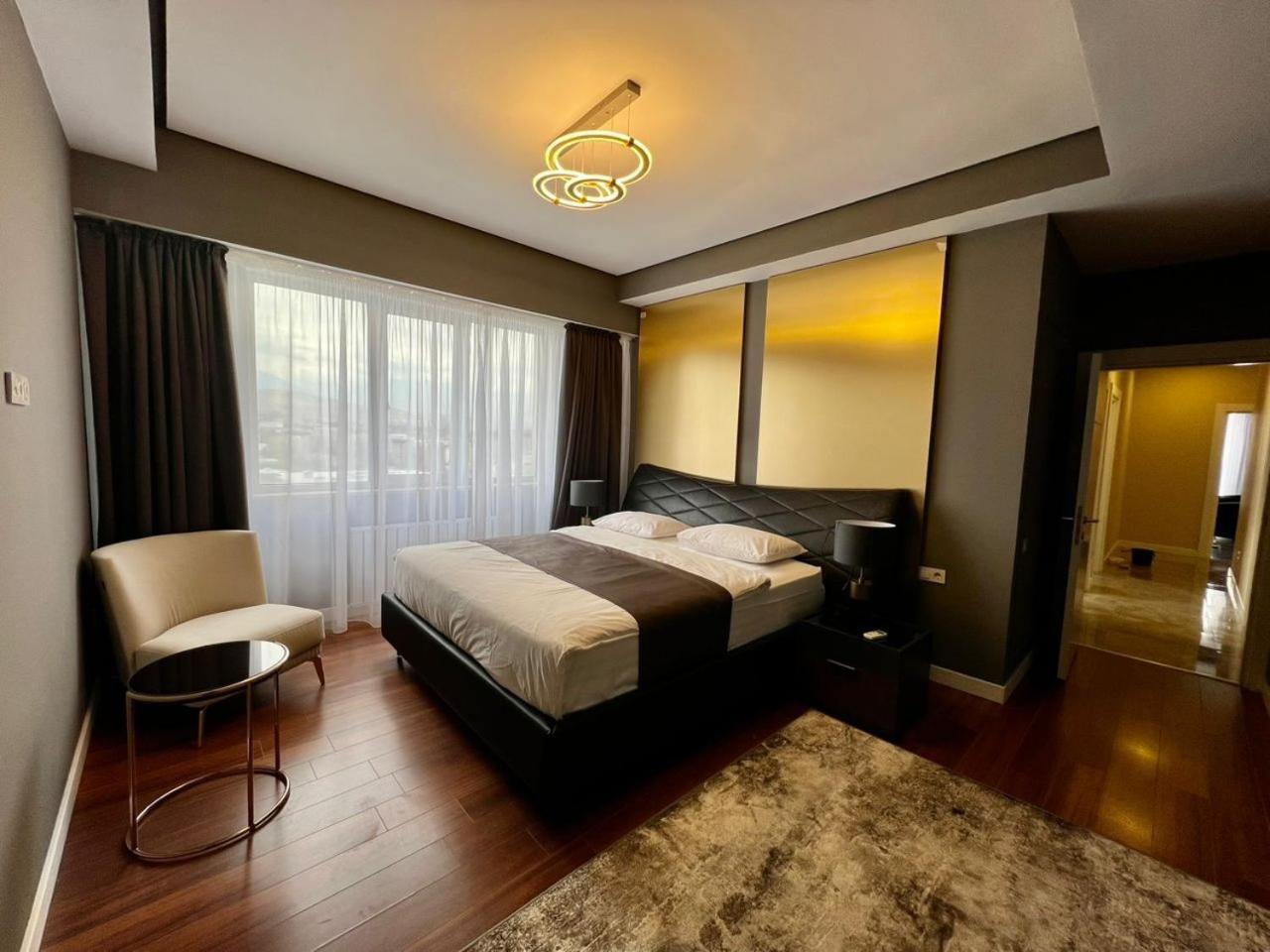 Bishkek Park Residence Ngoại thất bức ảnh