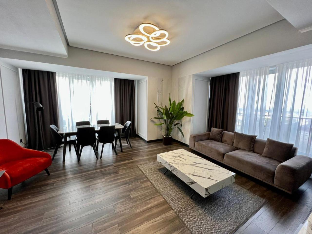 Bishkek Park Residence Ngoại thất bức ảnh